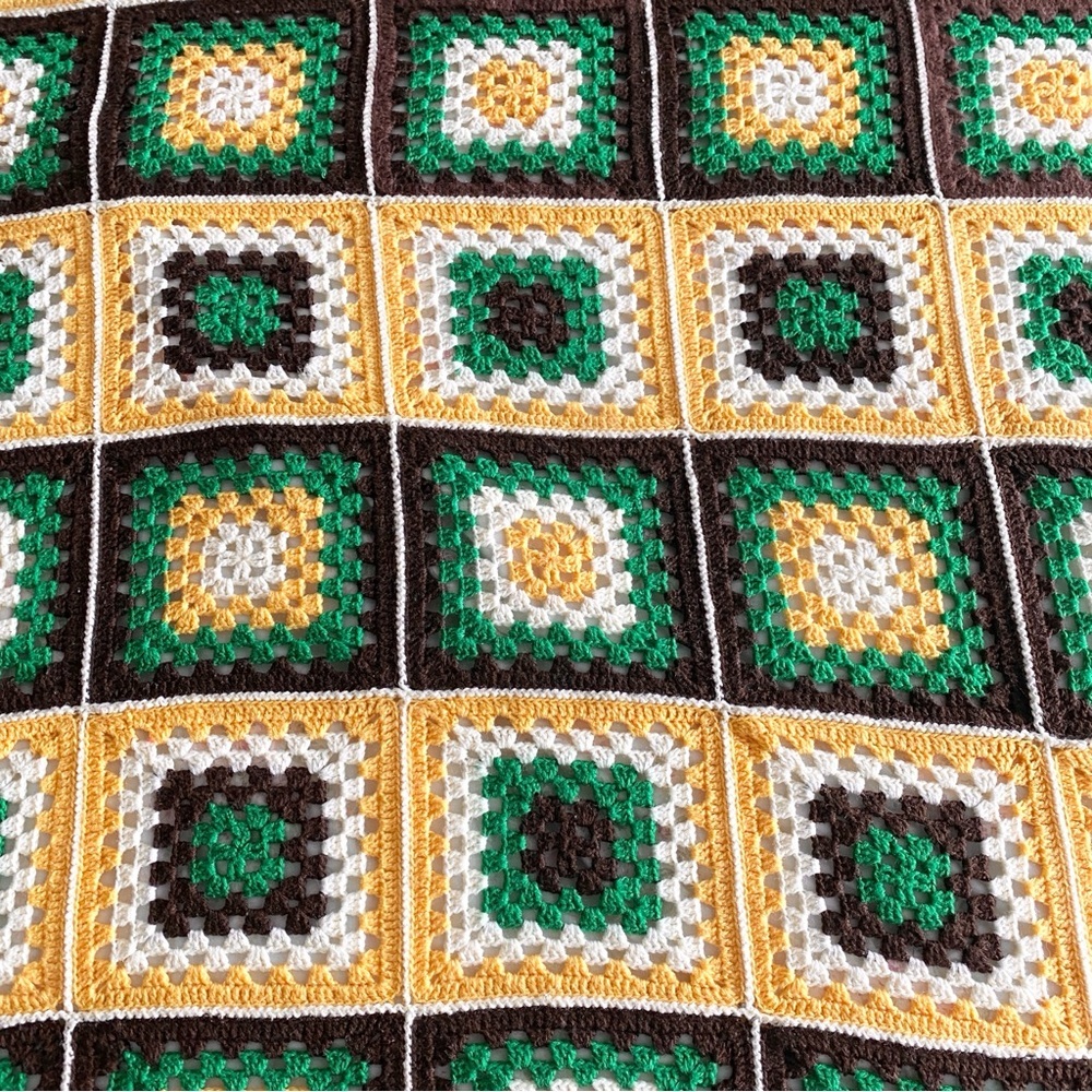 Vintage Granny Square Crochet Blanket Throw Green,Brown,Yellow 73”x61”